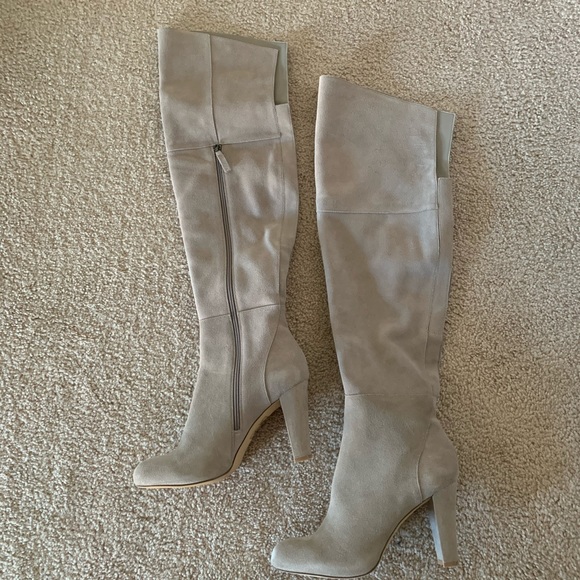 Nwt over the knee suede leather block heel boots - Picture 3 of 6